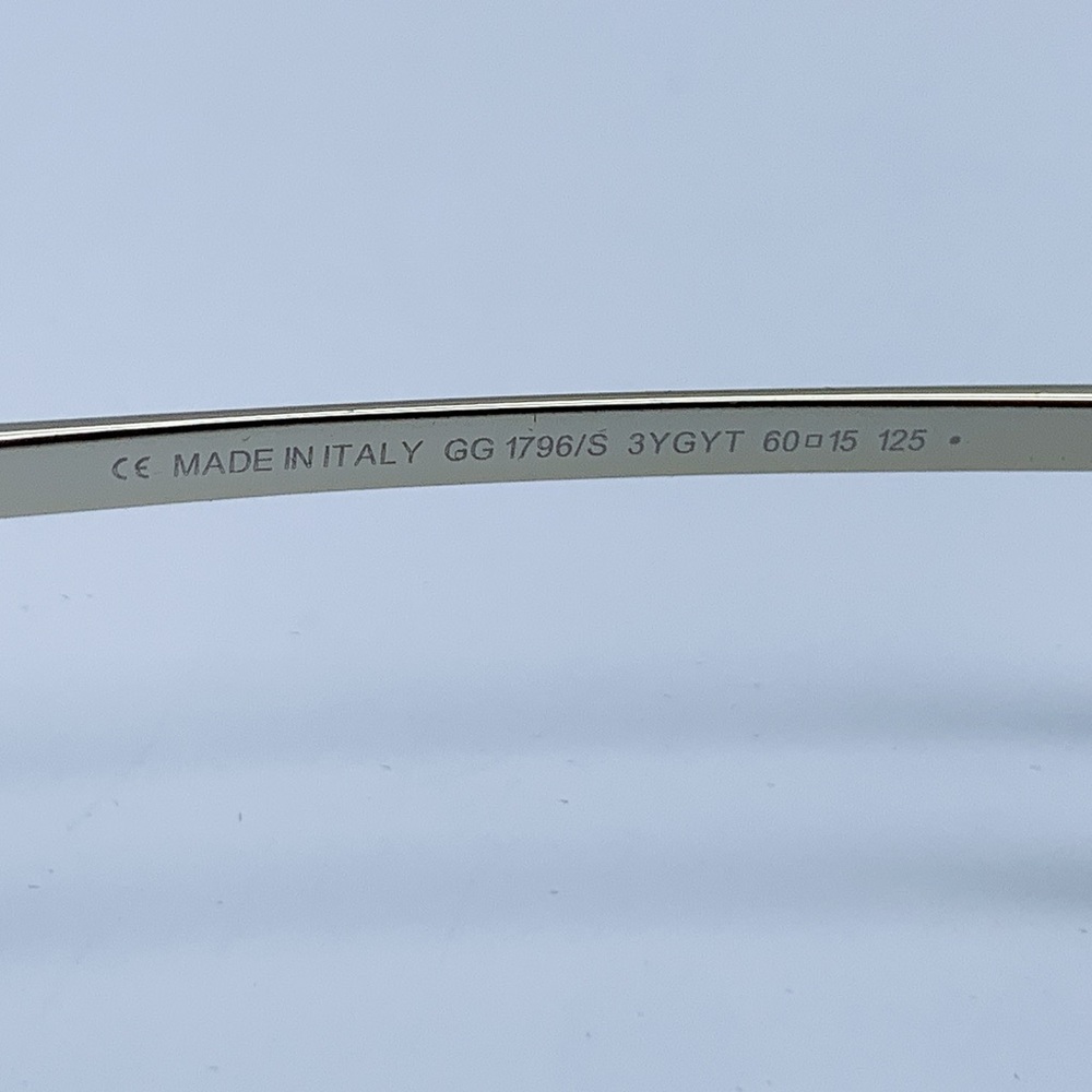 Gucci Rimless Rectangular Sunglasses - Picture 7 of 10